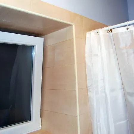 Apartament Yangos Traditional *