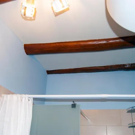 Yangos Traditional Kouramádes