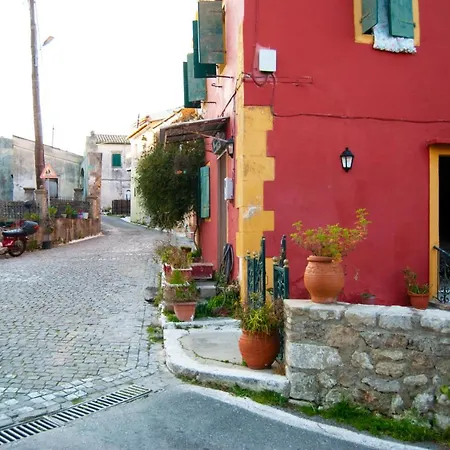 Yangos Traditional Apartament