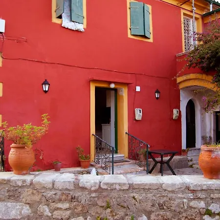 Yangos Traditional *