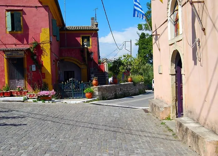 Yangos Traditional Appartement Kouramádes